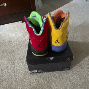 Selling my Jordan retro what the 5s